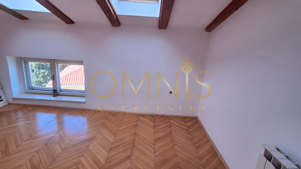 Opatija, Center, 3BR+Living Room, Terrace with Sea View!